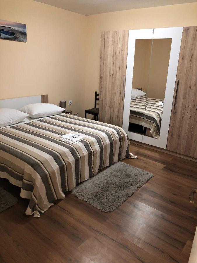 Appartement Old Salona Extérieur photo